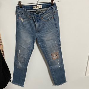 A&F skinny jeans with embroidery detail